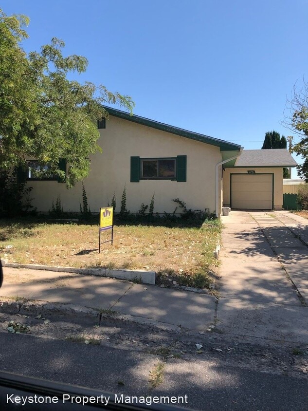 Primary Photo - 3 br, 1 bath House - 1510 Crestmoor Drive