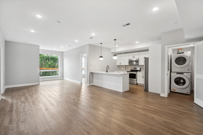 Foto del edificio - 1841-43 N Gratz ST Unit B4