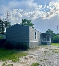 Building Photo - 20498 Trinity Way