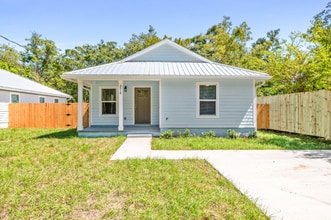 Building Photo - 3510 Datura St