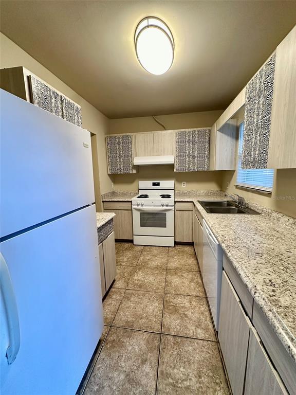 Foto del edificio - 2427 NW 4th Terrace