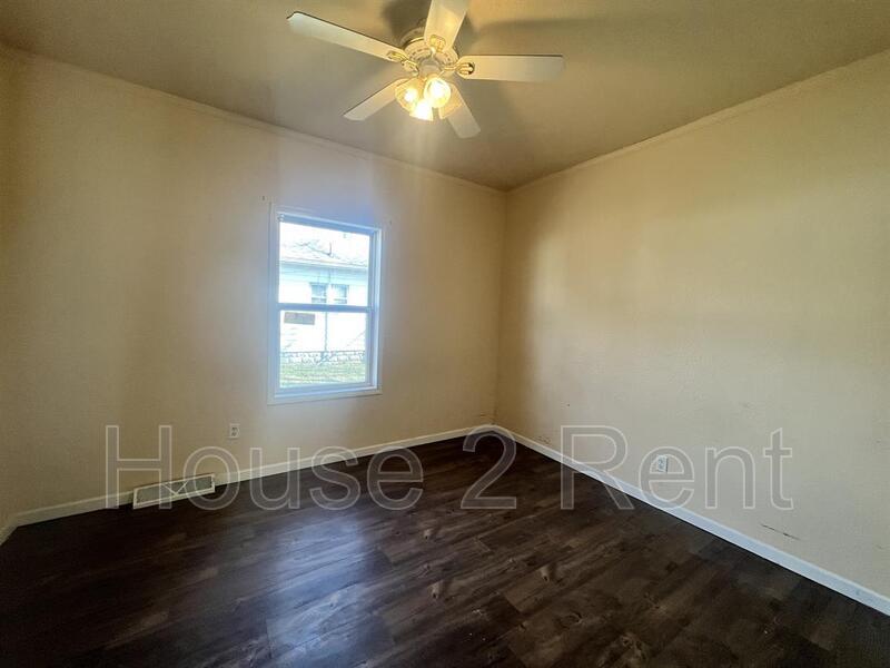 Foto del edificio - 1205 E Parham St