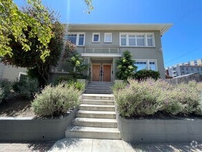 Building Photo - 11-19 Yosemite Ave