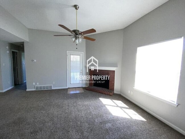 Building Photo - 5970 Prairie Cove