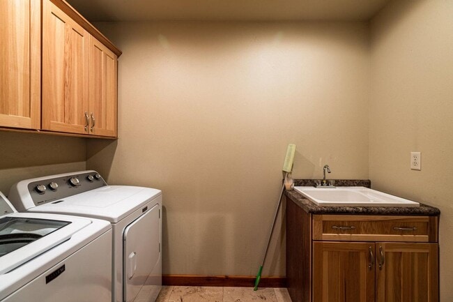 Foto del edificio - dschase