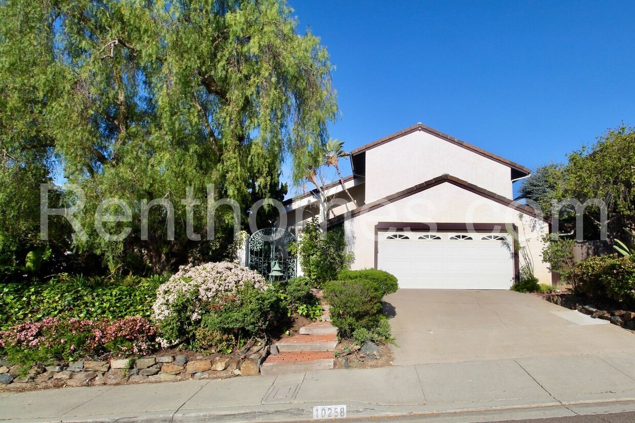 Primary Photo - 10258 Grayfox Dr