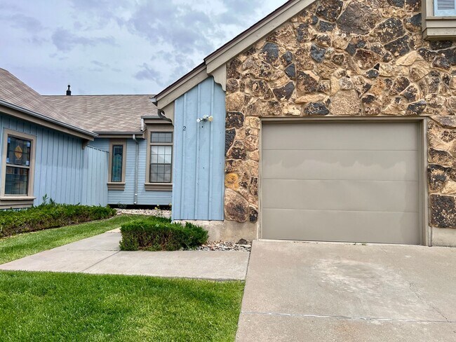 Foto del edificio - Town for Rent in Battlement Mesa