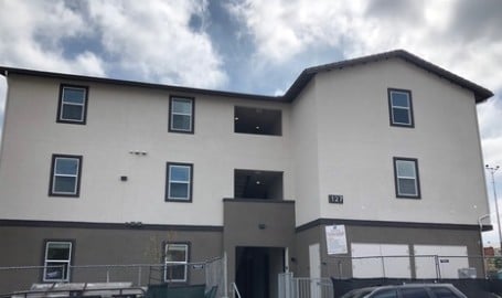 Building Photo - BC La Perla