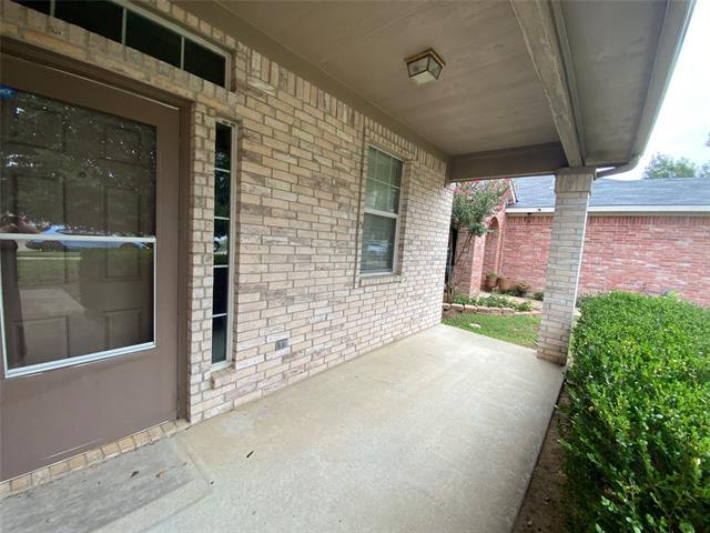 Foto del edificio - 6317 Bay Lake Dr