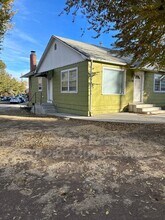 Building Photo - 1330 Buena Vista Ave