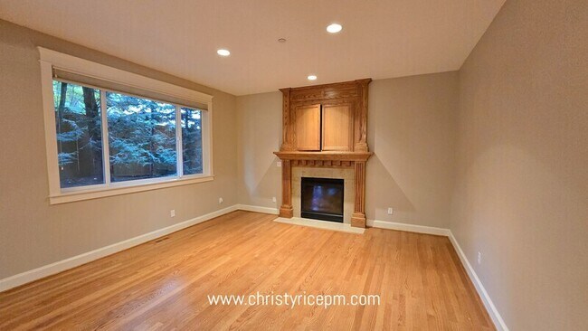 Foto del edificio - 11318 106th Ave NE
