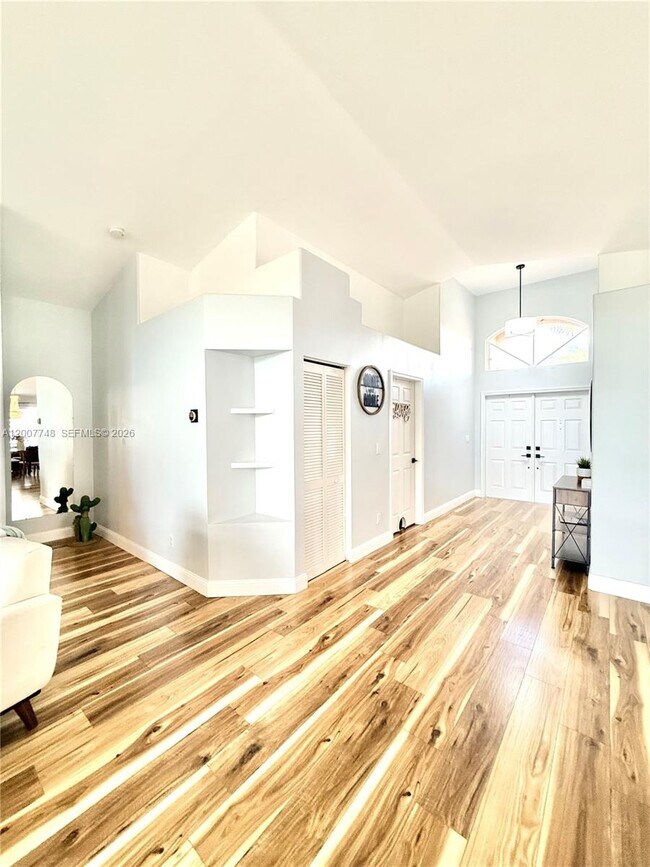 Foto del edificio - 3221 SW 173rd Terrace