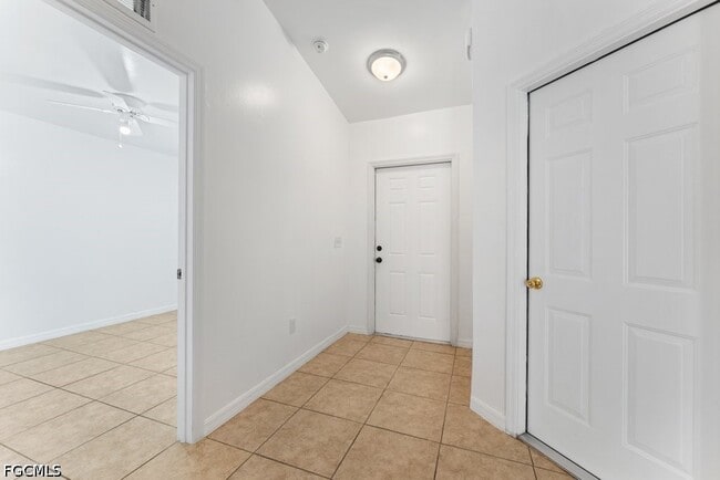 Foto del edificio - 1054 SE 10th St