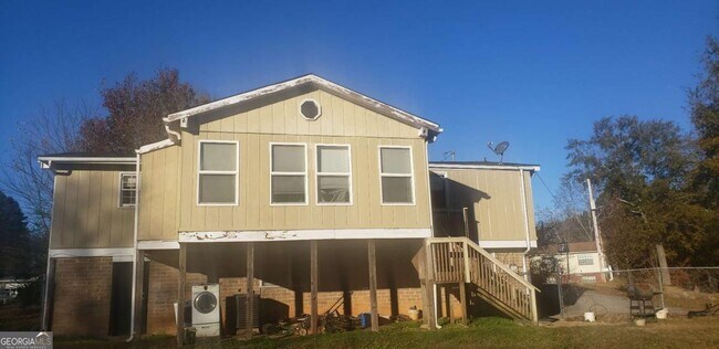 Foto del edificio - 3336 Cowan Mill Ct