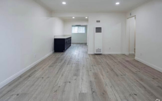 Photo - 1401 Superior Ave Apartment