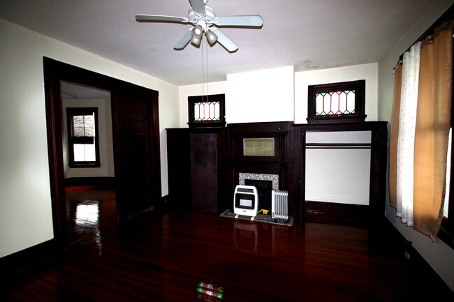 Foto del edificio - 7815 Birch St