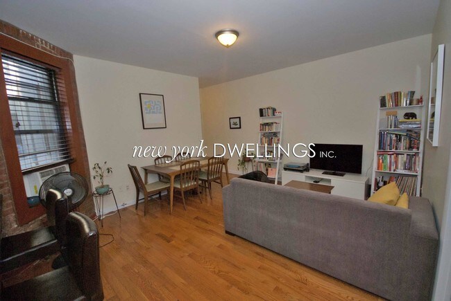 Building Photo - 624 11th Street
