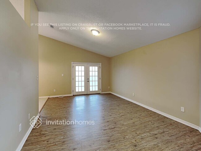 Building Photo - 2729 Talladega Dr