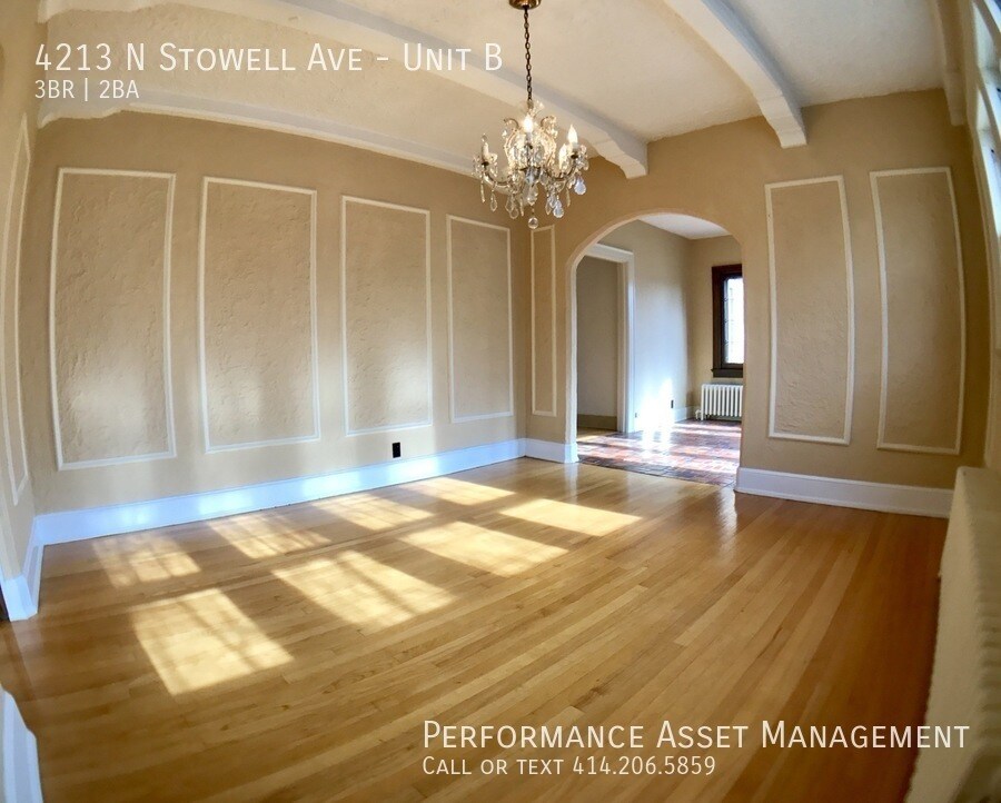 Foto principal - 4213 N Stowell Ave