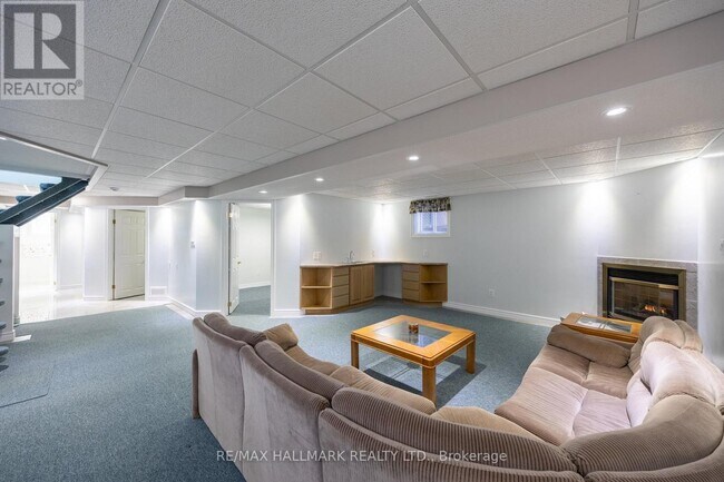 Photo du bâtiment - 69 Lawson Rd