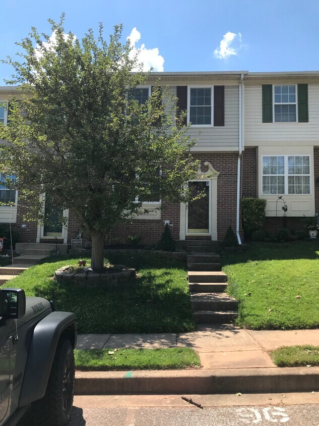 Primary Photo - 3159 Eden Dr