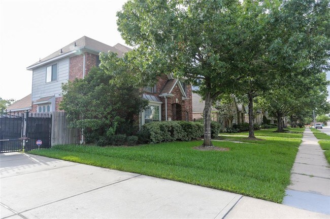 Foto del edificio - 9707 Haven Crossing Ct