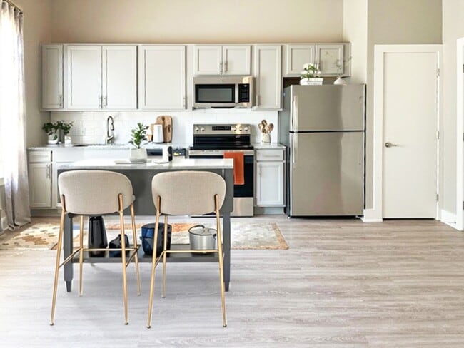 Photo - Southern Grove Apartments