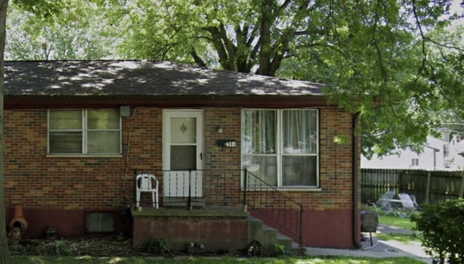 Photo - 111 E Madison St House