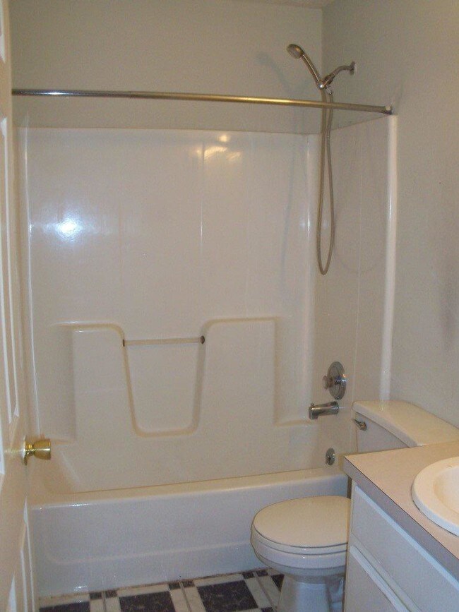 Building Photo - 111 Crosskey Rd