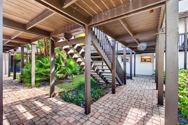 Building Photo - 149 NW 70th St