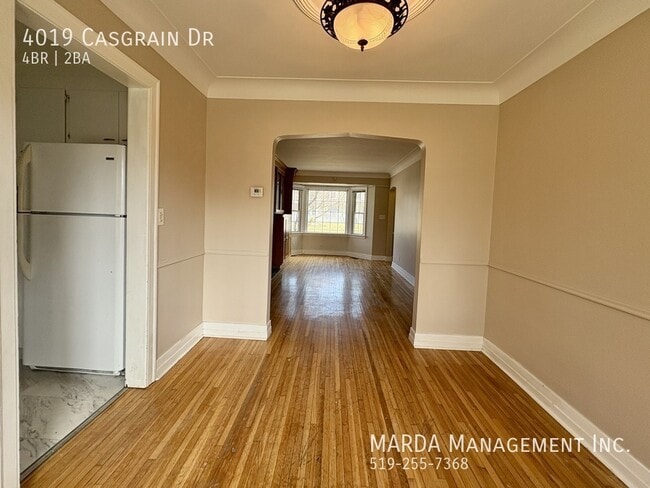 Building Photo - SPACIOUS 4 BED /2 BATH HOME IN SOUTH WINDSOR + UTILITIES