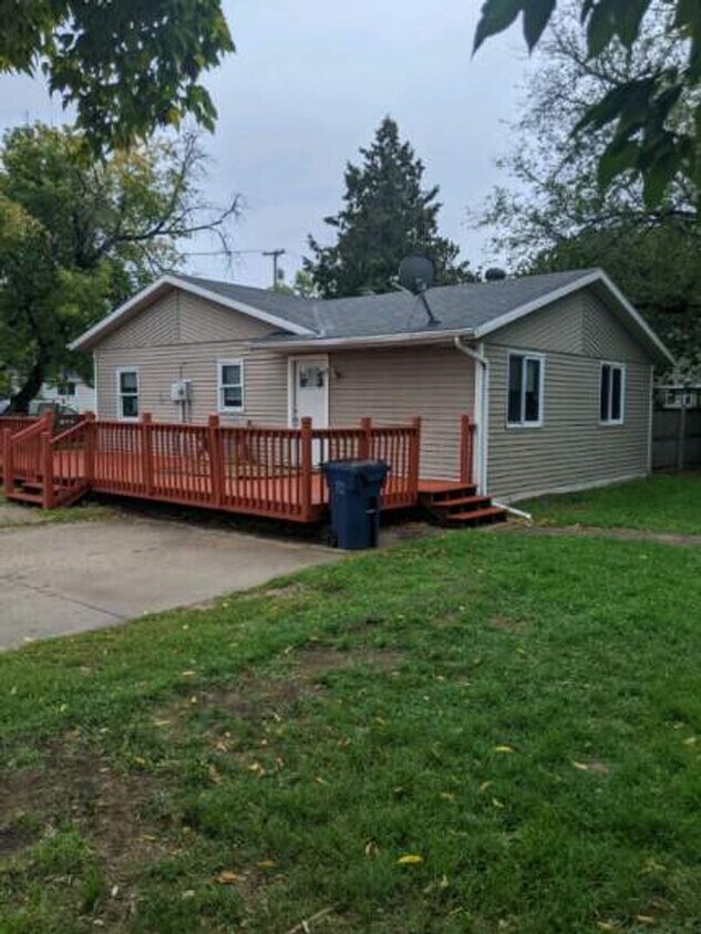 Primary Photo - Centrally Located, Spacious Home - Rent In...
