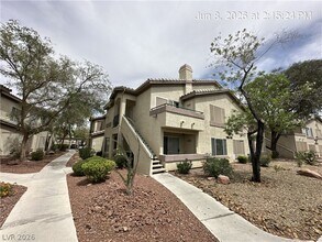 Building Photo - 5710 E Tropicana Ave