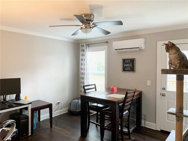 Foto del edificio - 310 Cottage Ct