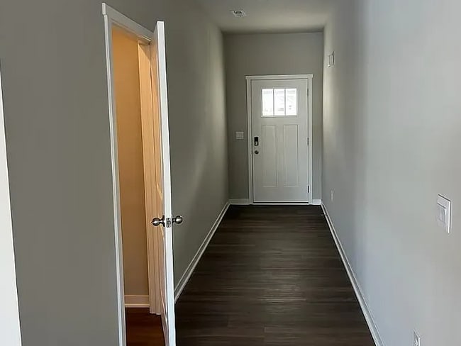 Foto del edificio - 309 Juniper Dr