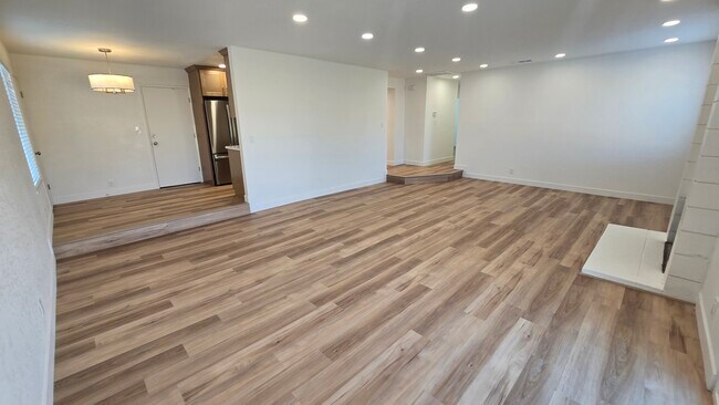 Foto del edificio - 3443 Kettmann Rd