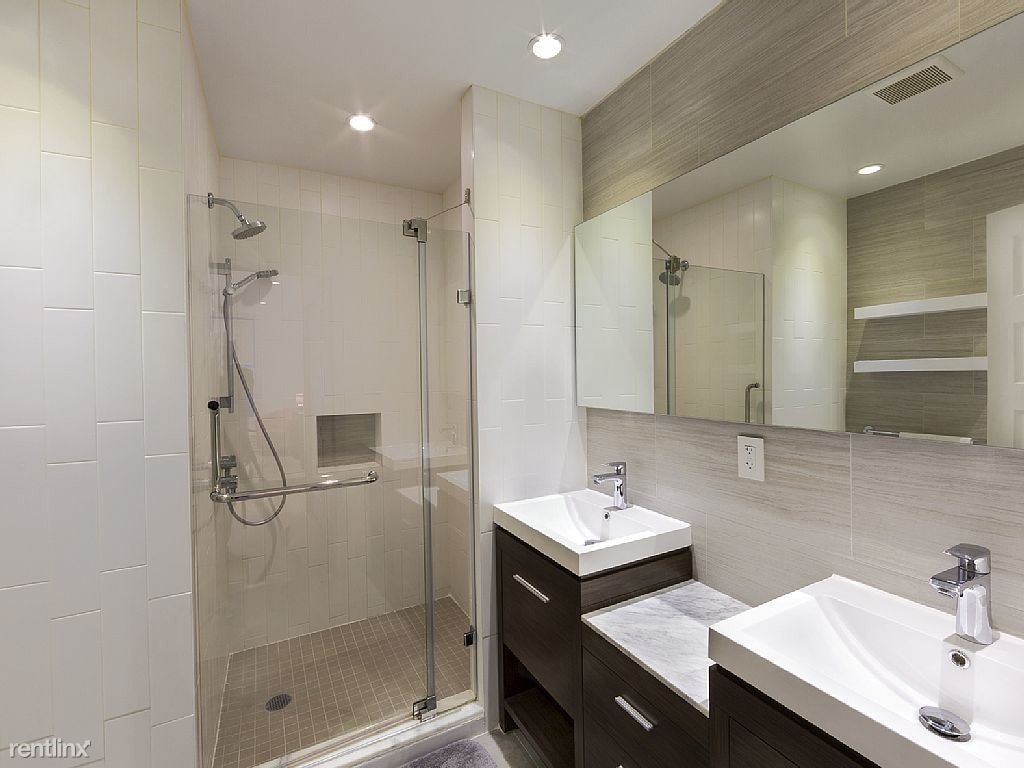 Building Photo - 2 br, 2 bath Apartment - 1900 Hennessy Pl