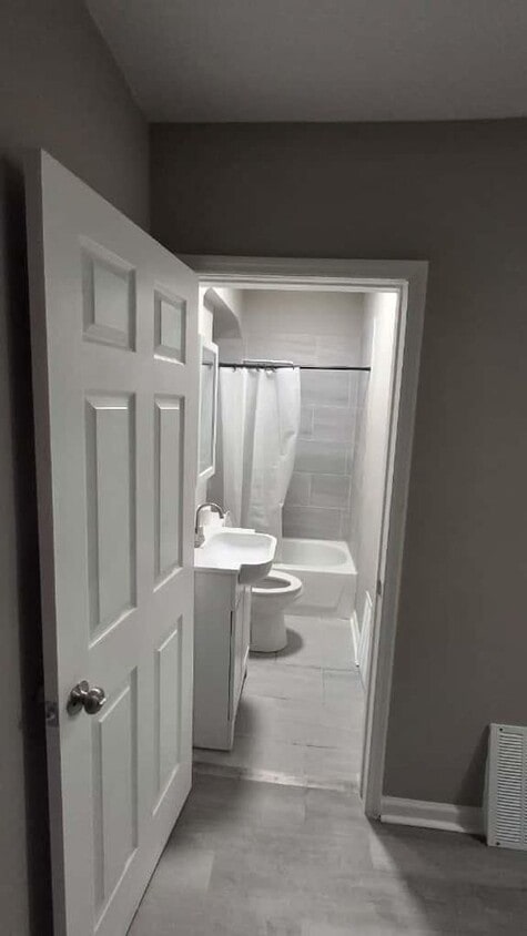 Foto principal - 2365 N 20th St
