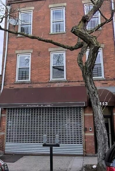 Primary Photo - 113 S 4th Ave
