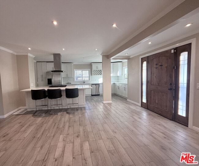 Building Photo - 41 Grace Terrace