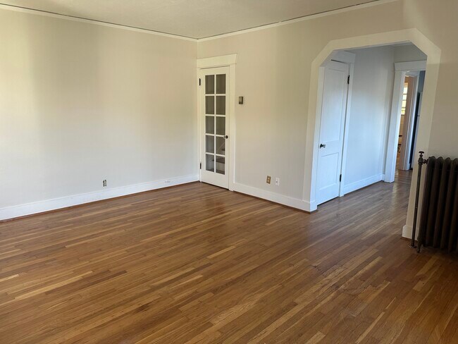 Foto del edificio - 2653 NW Raleigh St