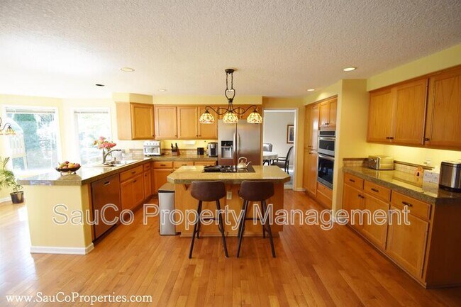 Building Photo - 4158 NW 179th Pl