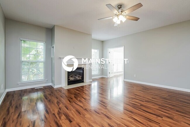 Foto del edificio - 5 Bedroom Pet-Friendly Home in Wake Forest, NC with Main Street Renewal
