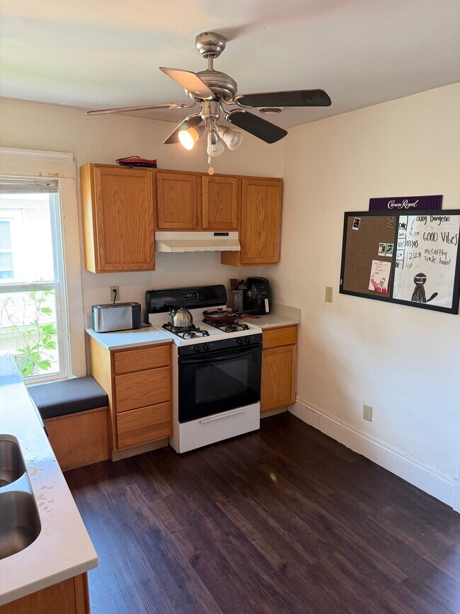 Foto del edificio - 801 4th St NE