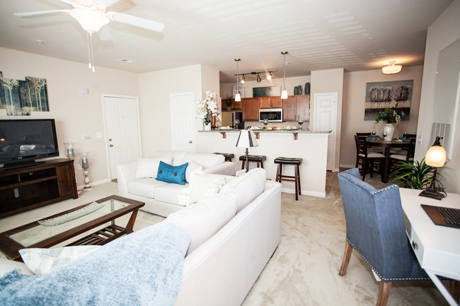 Spacious Floor Plans - The Reserve at Smith Crossing