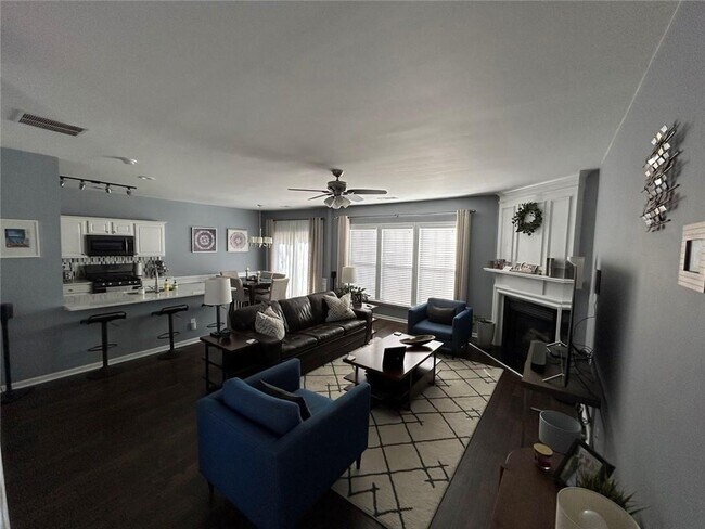 Foto del edificio - 13196 Marrywood Ct