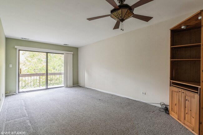 Building Photo - 1400 N Elmhurst Rd