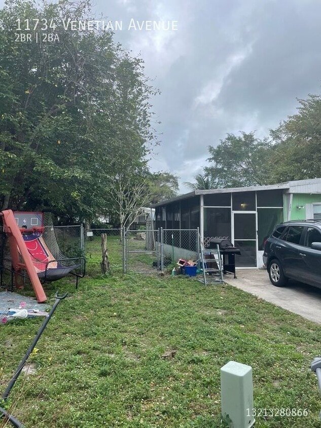 Foto del edificio - 11734 Venetian Ave