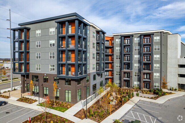 Cortland en las Naciones - Cortland at the Nations