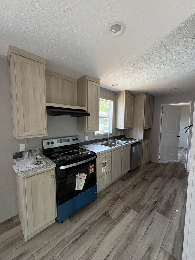 Foto del edificio - 507 Mercedes St